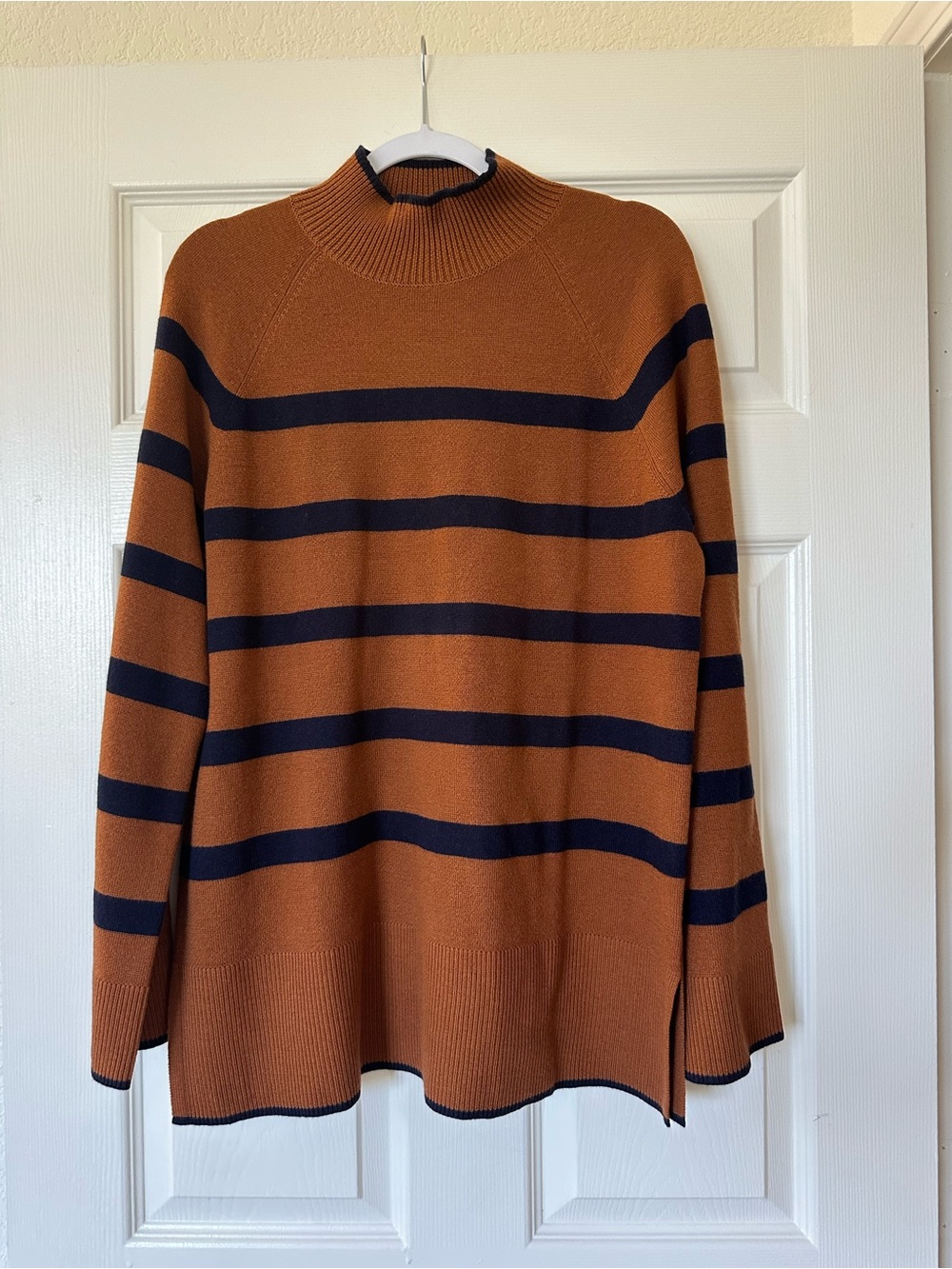 NWT Vineyard Vines Cashmere Merino Blend Brenton Stripe Mock Neck Sweater Spice - Picture 2 of 6